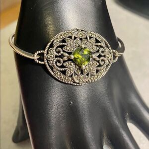 925 Sterling Silver Peridot & Marcasite bracelet